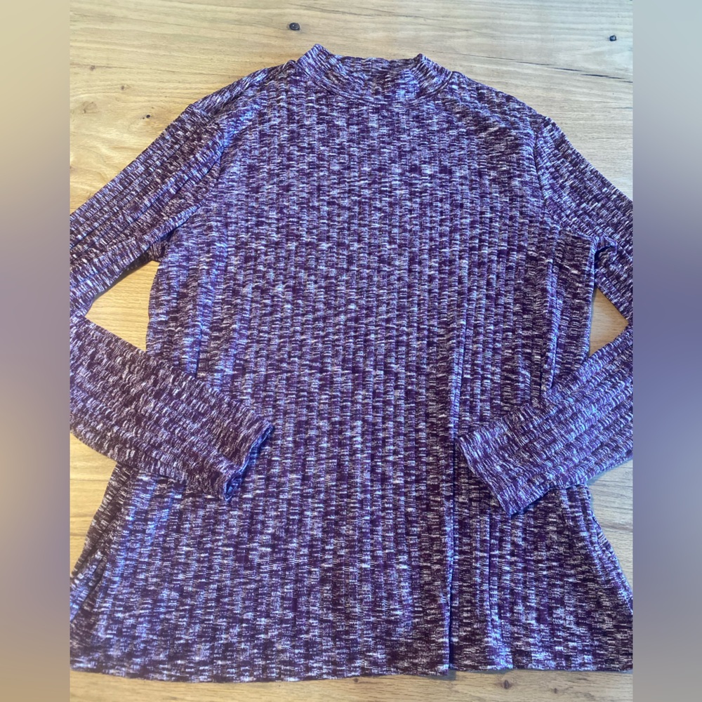 Basic Editions Mock Turtleneck Long Sleeve Tee Shirt Purple Women’s XL Preloved‎